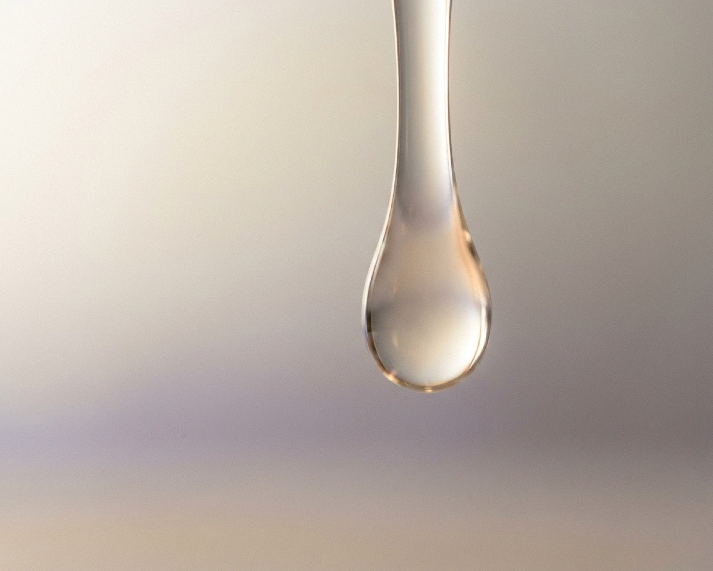 Best Serums for Aging Skin: Expert Guide (2026)
